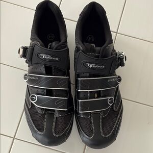 SERFAS Podium Men's Cycling Shoes - Black size 44